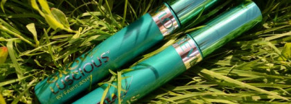 Тушь для объёма и удлинения ресниц Revlon Grow Luscious в оттенках 001 (Blackest Black) и 003 (Blackened Brown)