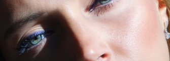 Yves Saint Laurent. Mascara Volume Effet Faux Cils Baby Doll  № 04, Indiscreet Purple