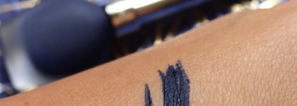 Guerlain. Eyeliner  # 02 Bleu Outremer