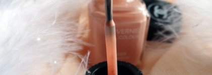 Chanel Le Vernis  Nail Colour #569 Emprise