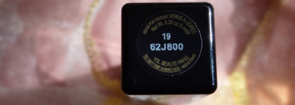 Yves Saint Laurent Rouge Pur Couture Vernis a Levres #19, Beige Aquarelle