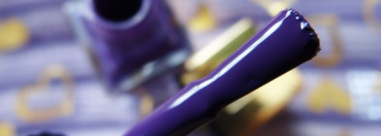 Yves Saint Laurent. La Laque Couture #16, Mauve Naif