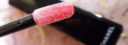 Chanel. Rouge Allure Extrait De Gloss Pure Shine Intense Colour Long Wear Lip Gloss #56 Imaginaire