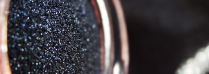 Chanel. Illusion D'ombre Long Wear Luminous Eyeshadow #85 Mirifique