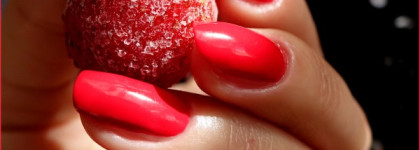 Chanel Spring 2014 Collection. Notes de Printemps. Chanel Le Vernis Nail Colour #605, Tapage