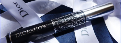 Поднимаем настроение с тушью Dior Diorshow Mascara Buildable Volume  # 258 Azure Blue