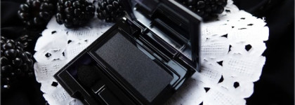 Shiseido Luminizing Satin Eye Color BK 915 Tar