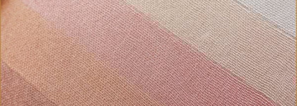 Попытка number one с хайлайтером Inglot AMC Multicolour System Highlighting Powder # 83