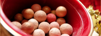 Поцелуй зимнего солнца. Guerlain Meteorites Perles D'etoile "Un soir a L'opera"