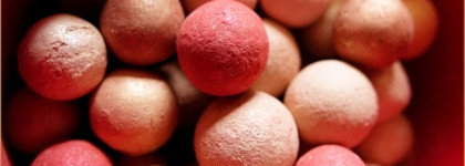 Поцелуй зимнего солнца. Guerlain Meteorites Perles D'etoile "Un soir a L'opera"