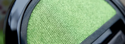 Когда хочется праздника и зелени. Giorgio Armani Eyes To Kill Macro-Color Eyeshadow Solo  #17 Green Viper