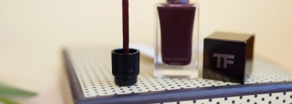 Вишня в шоколаде. Tom Ford Nail Lacquer 04 Bitter Bitch