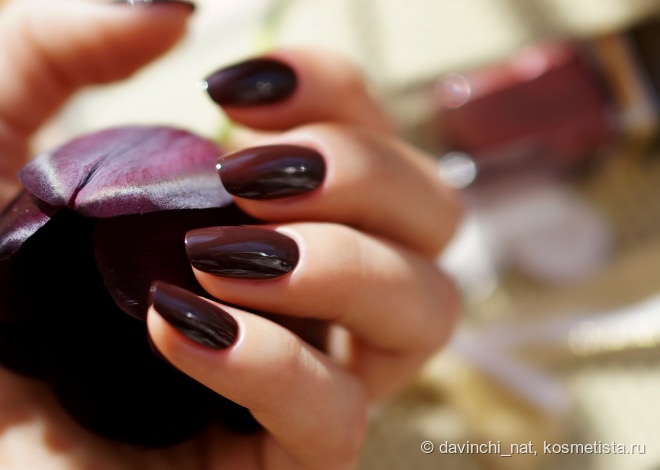 Вишня в шоколаде. Tom Ford Nail Lacquer 04 Bitter Bitch