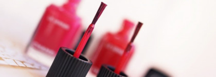 Chanel Le Vernis Longwear Nail Colour #508 Shantung, #506 Camelia