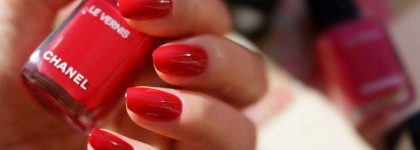 Chanel Le Vernis Longwear Nail Colour #508 Shantung, #506 Camelia