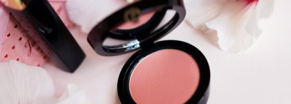 Акцент в макияже. Chanel Dimensions de Chanel Mascara # 30 Cobalt. Armani Sheer Blush #306 Attitude