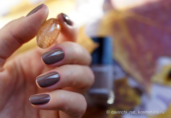 Chanel Le Vernis Longwear Nail Colour #505 Particuliere, 514 Roubachka, 18 Rouge Noir