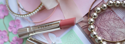 Больше весны. By Terry Hyaluronic Sheer Rouge Hydra-Balm Fill & Plump Lipstick UV Defense #1 Nudissimo