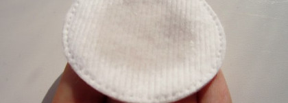 Средство для снятия макияжа с глаз Ahava Source Gentle Eye Make-Up Remover