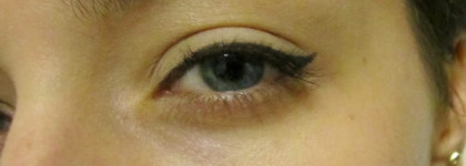 Подводка для контура глаз Yves Rocher Couleurs Nature Eye Liner, 00 Noir