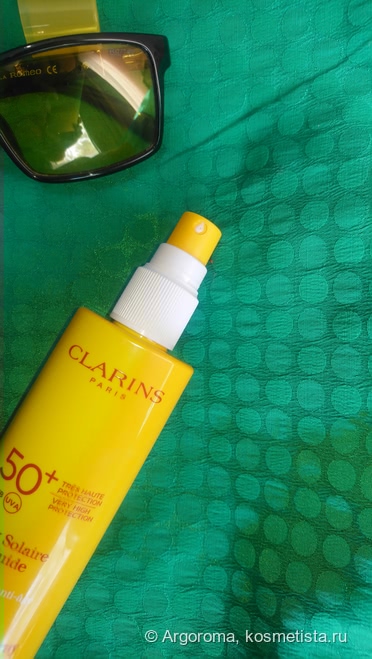 Spray Solaire Lait-Fluide Солнцезащитное молочко-спрей для лица и тела SPF 50 (Clarins)