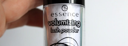 Essence Volumizing Lash Powder