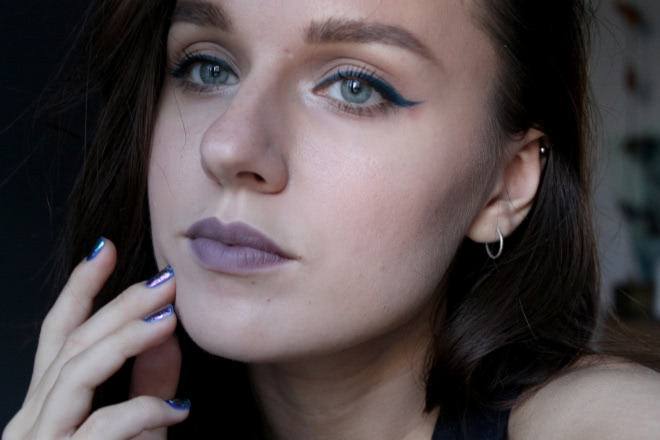 Серая мышь или Inglot Matte Lipstick 436 Black Swan Collection