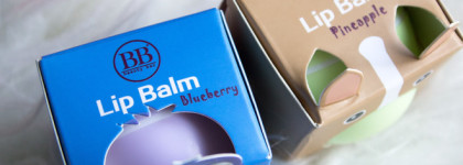 Большой обзор на марку Beauty Bar: бальзамы для губ, резинки для волос и спонжи для макияжа