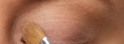 Натуральный макияж с палитрой Burberry Pink Taupe