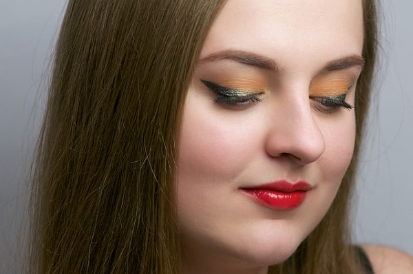 Tutorial. Autumn Duo - Green & Orange Eyes Make-up