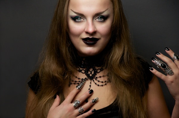 Tutorial. Cat Eyes - Halloween Make-up