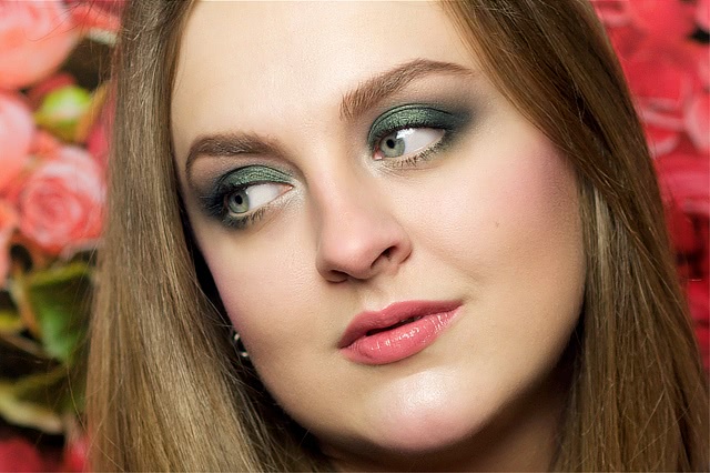 Tutorial. Green Smokey Eyes