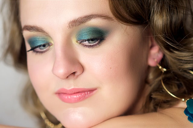 Tutorial. Turquoise Makeup
