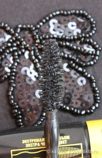 Колоссальный провал-тушь для ресниц «Колоссаль» Maybelline New York the Colossal Go Extreme! Volum' Express Leather Black Mascara