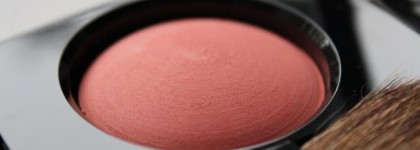 Персиковый коралл или коралловый персик? Chanel Joues Contraste Powder Blush #76 Frivole