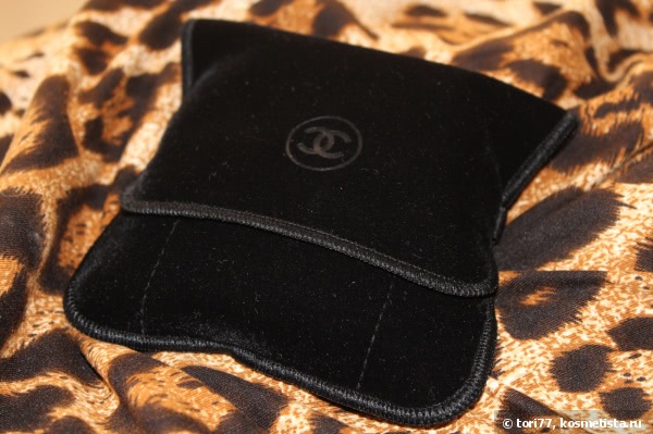 Праздник с Chanel Camelia de Plumes Poudre illuminatrice Highlighting Powder