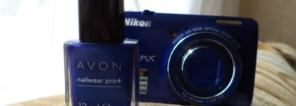 "Ледяная синева": Avon Nailwear Pro + Cosmic Blue