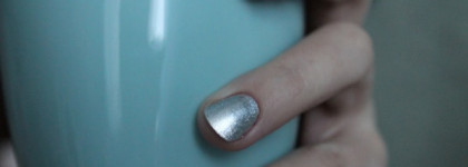 Земля в иллюминаторе, или же Sally Hansen Xtreme Wear #220 Celeb City