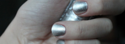 Земля в иллюминаторе, или же Sally Hansen Xtreme Wear #220 Celeb City