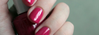 Лето в пузырьке - Essie #30 Bachelorette Bash