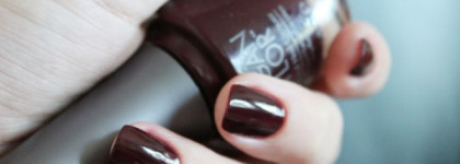 Morgan Taylor Professional Nail Lacquer 50034 Take the Lead