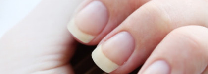 Мастхэв: база Chanel Beaute des ongles Nail Polish Base Coat