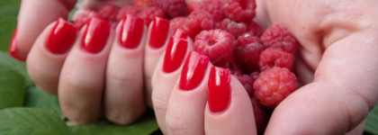 Essie Russian roulette