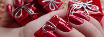 China Glaze Just be-claws