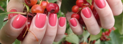 Essie Cute as a button