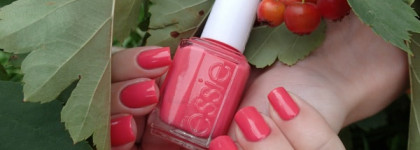 Essie Cute as a button