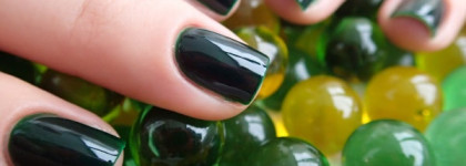 Catrice Ultimate nail lacquer 09 Hugo Moss