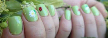 Milv Nail Lacquer 35 и слайдер-дизайн Milv S32