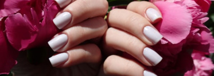 Picture pOlish Nail polish White wedding