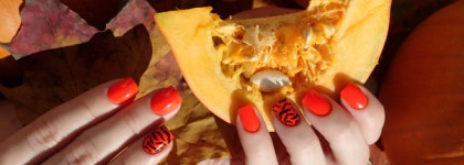 Маникюр на Хеллоуин с China Glaze Nail Lacquer with Hardeners 81366 Japanese Koi